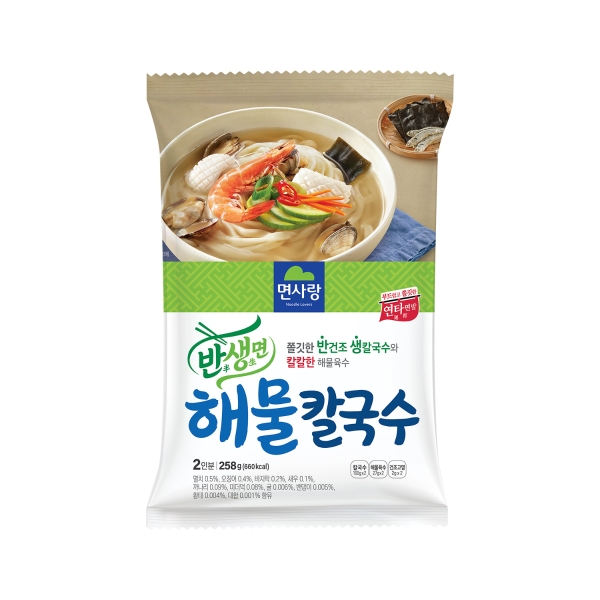 4 63344004 실온팩면 반생면해물칼국수 258g8입 01